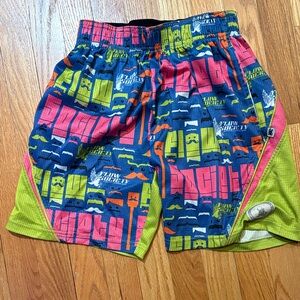 Flow society shorts, size youth, small